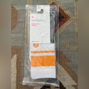 Lululemon daily stride ribbed socks Size M/L